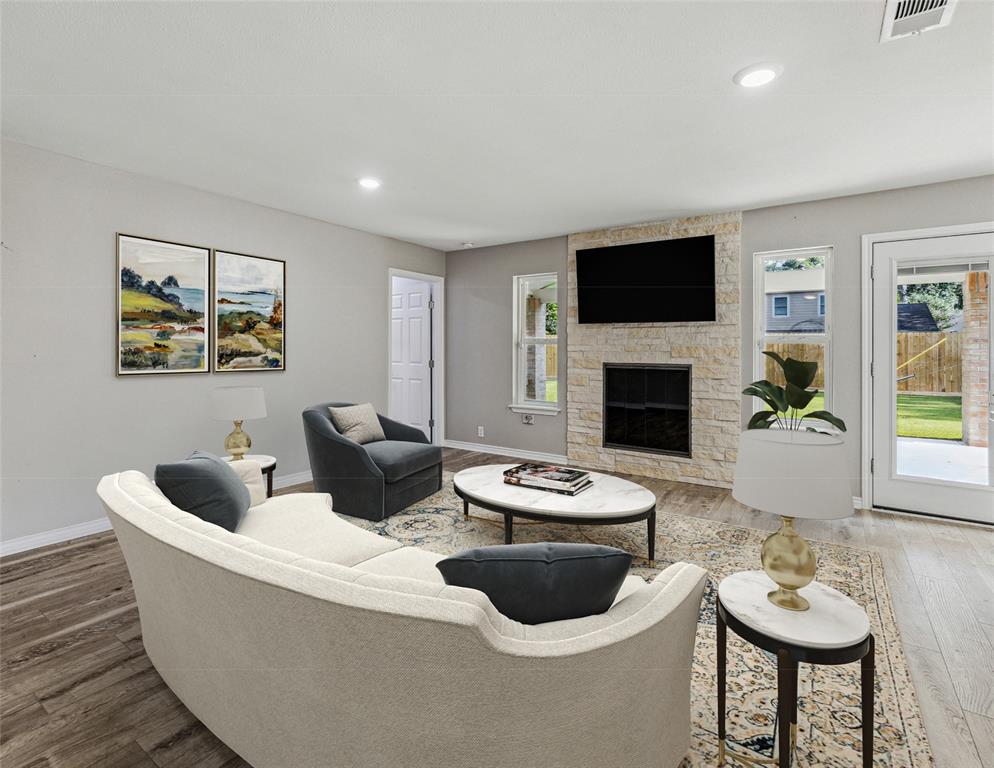 13803 Kingsride Lane