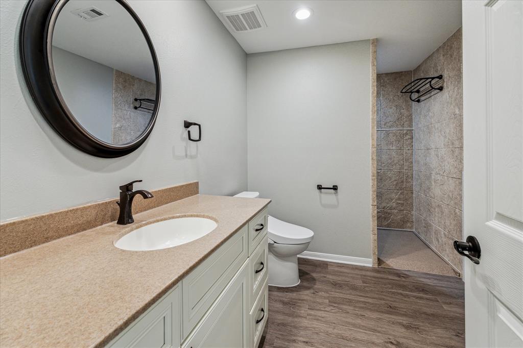13803 Kingsride Lane