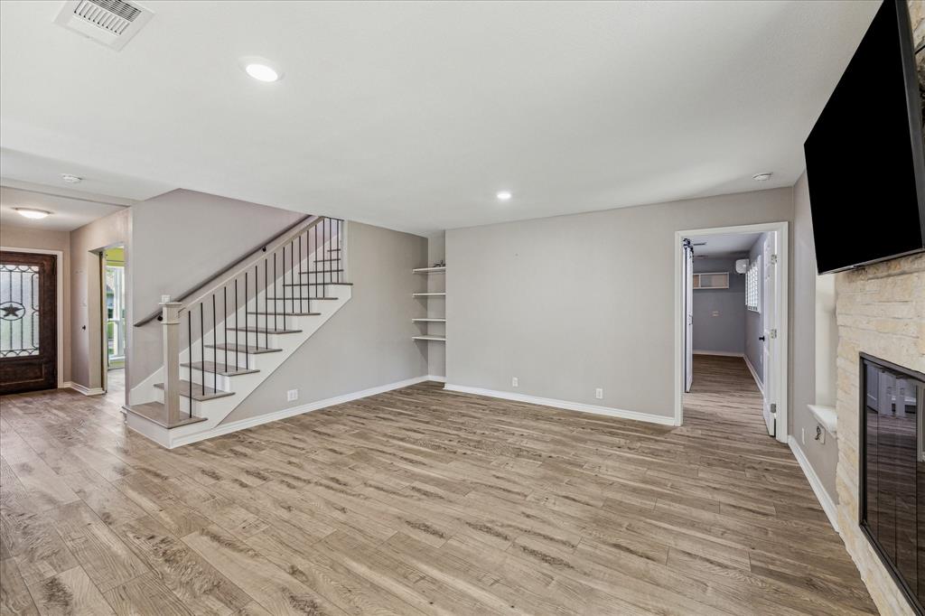 13803 Kingsride Lane