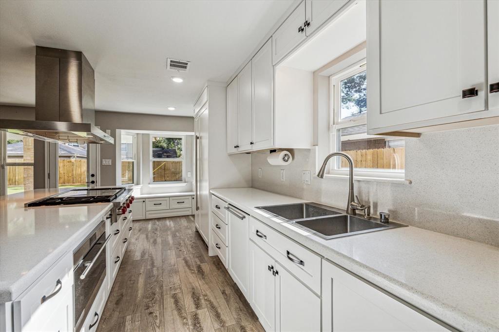13803 Kingsride Lane