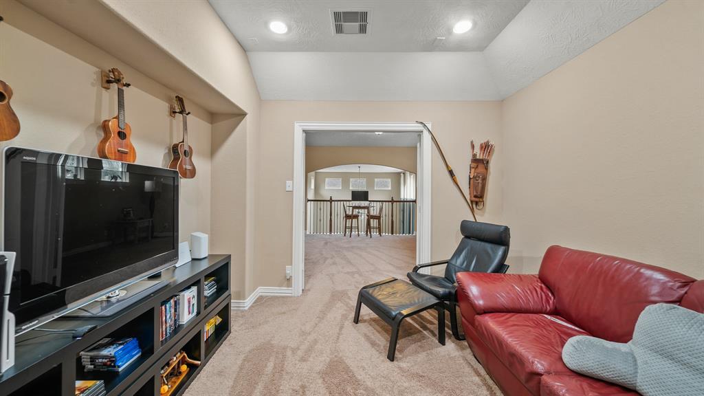 1006 Catania Lane