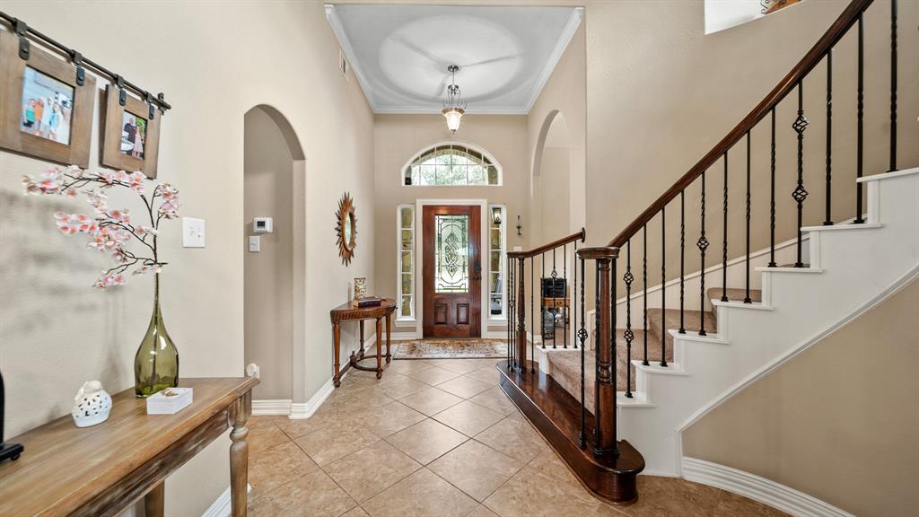 1006 Catania Lane