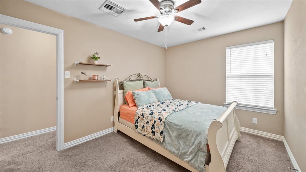 1006 Catania Lane