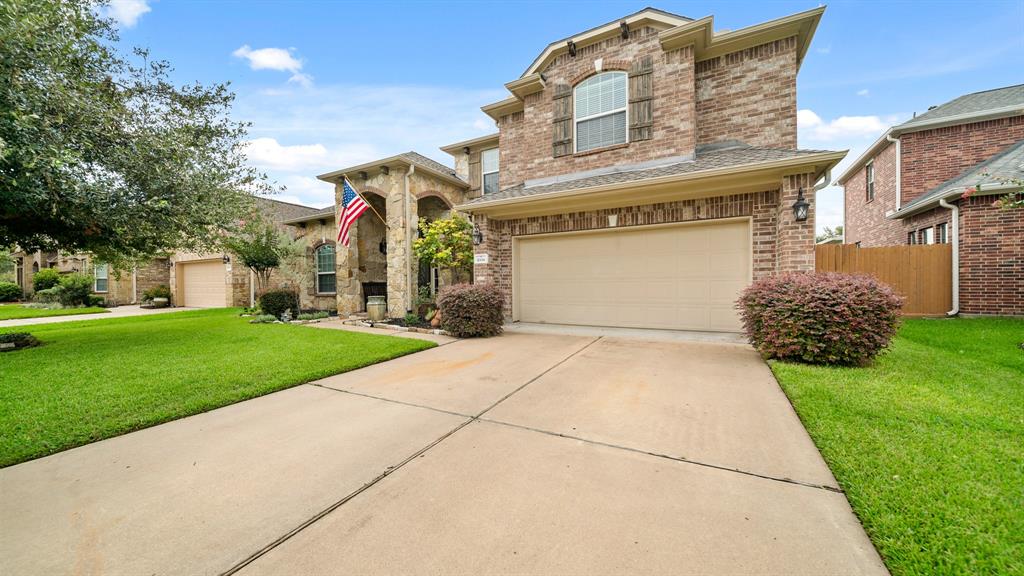1006 Catania Lane