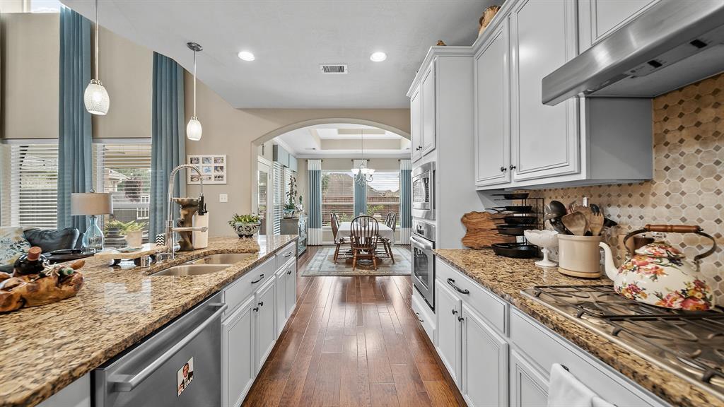 1006 Catania Lane