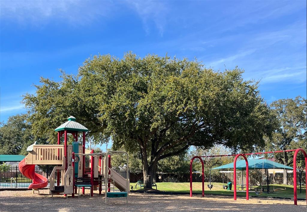 3510 Shadowvista Court