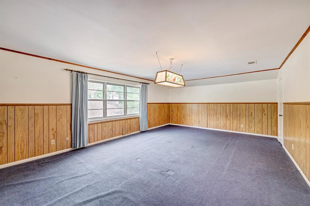 2723 Bernadette Lane