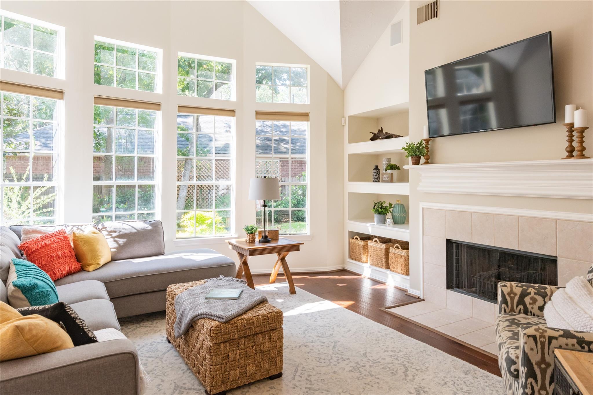 43 N Greenvine Circle