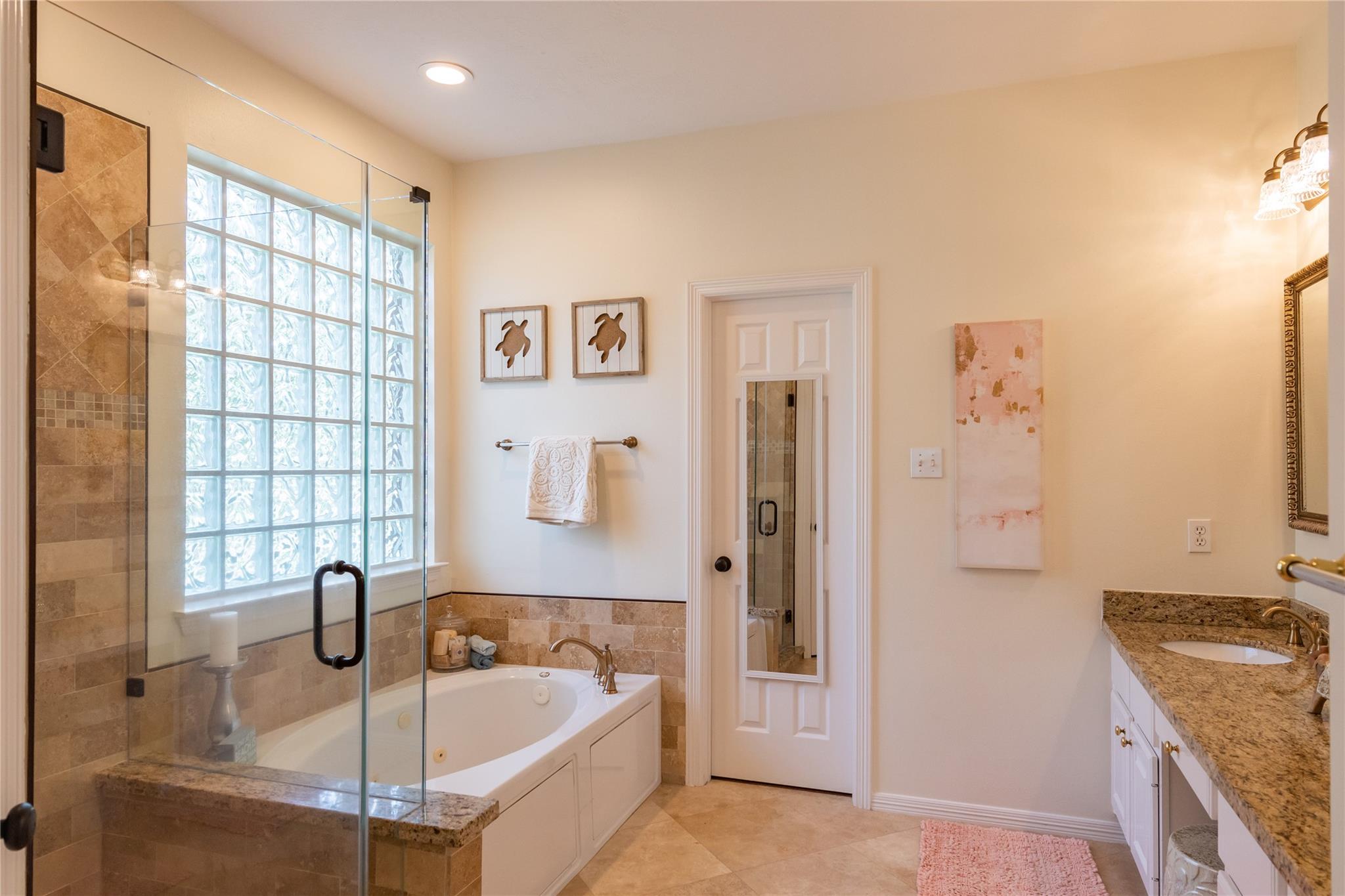 43 N Greenvine Circle