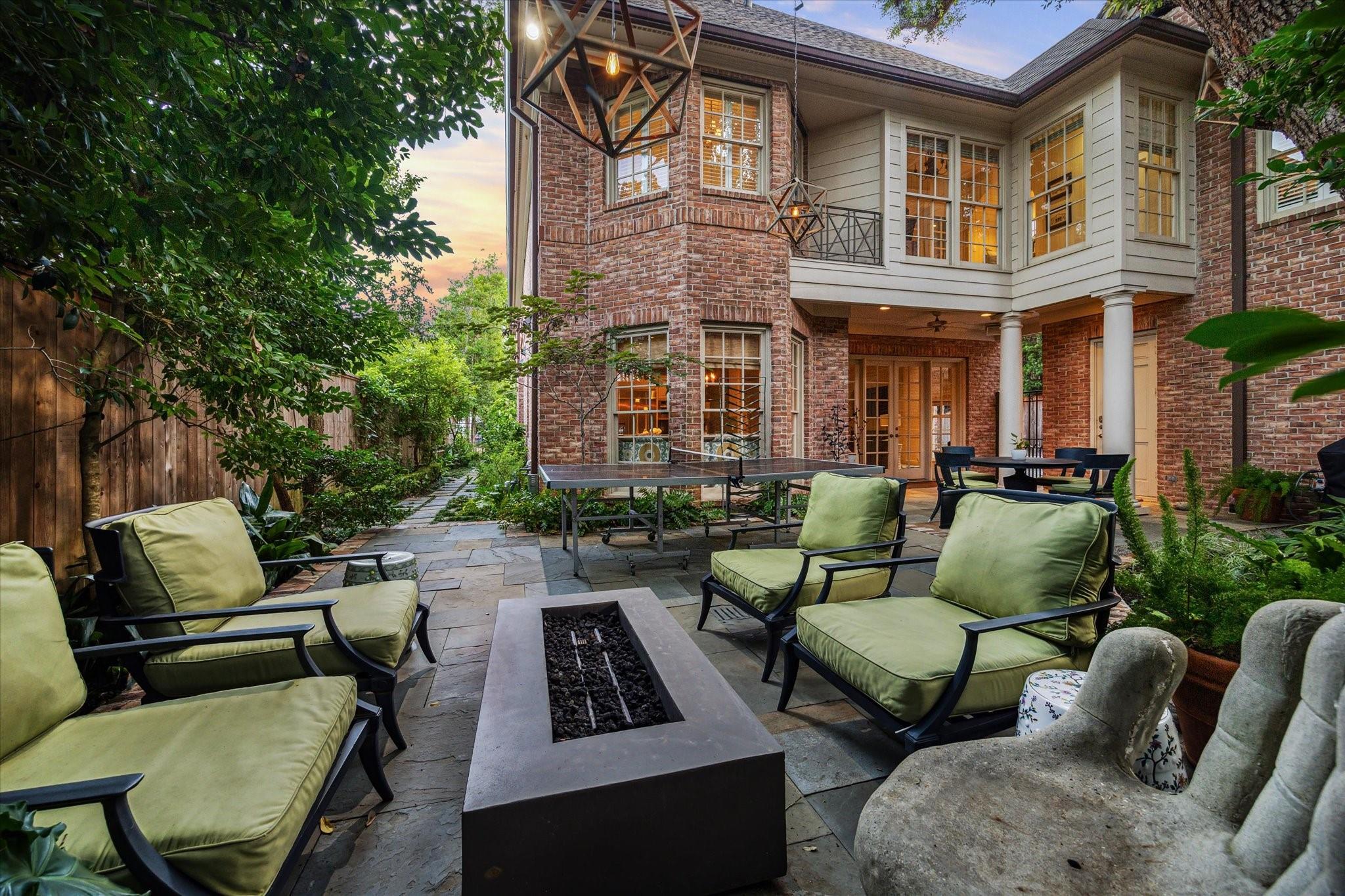 3428 Wickersham Lane