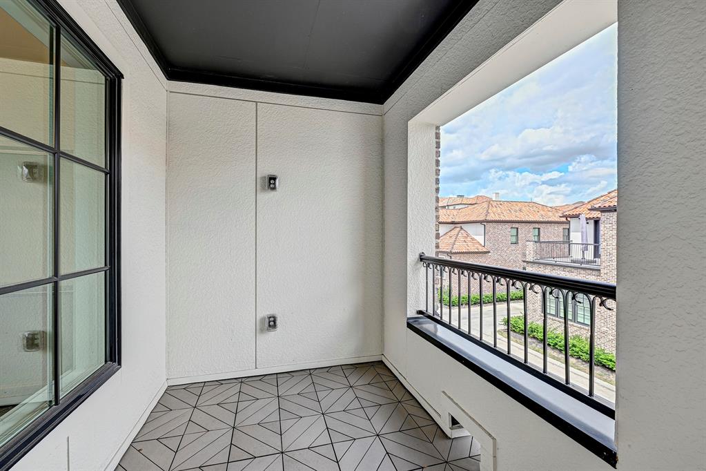 1119 Castellina Lane
