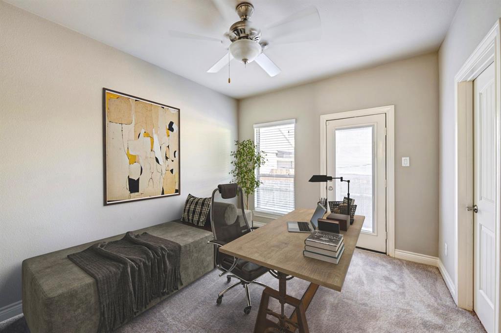 848 W 17th Street