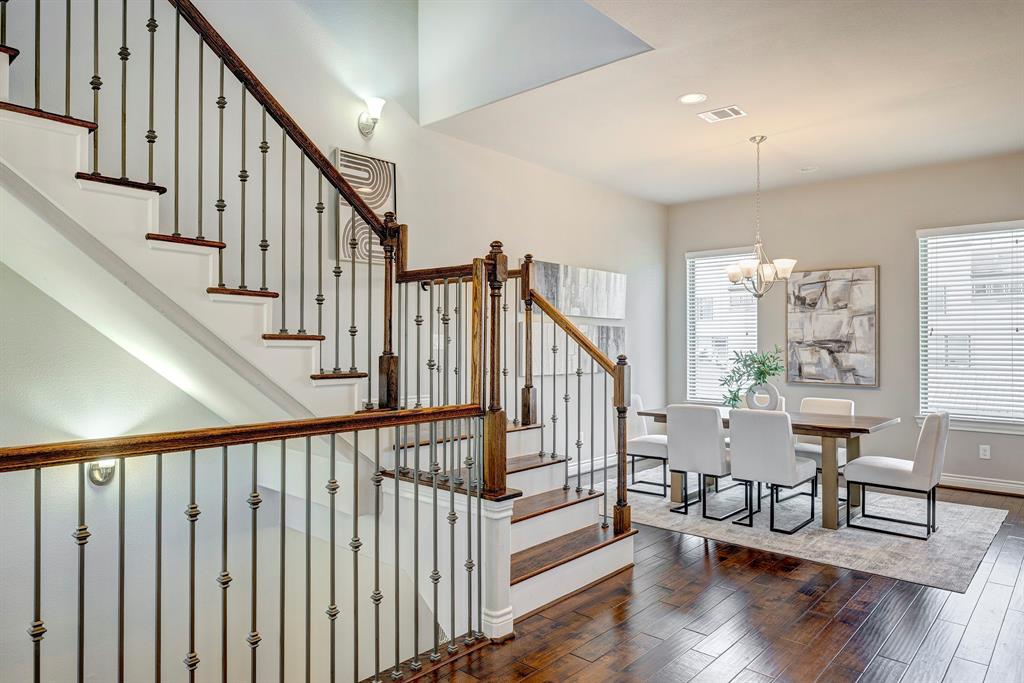 848 W 17th Street