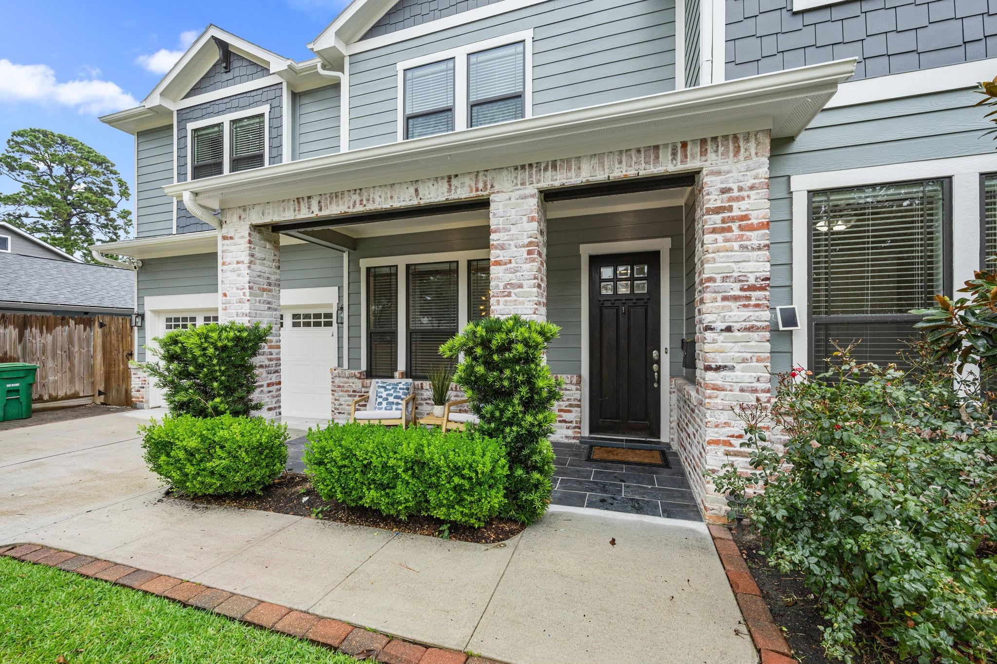 1527 Cheshire Lane