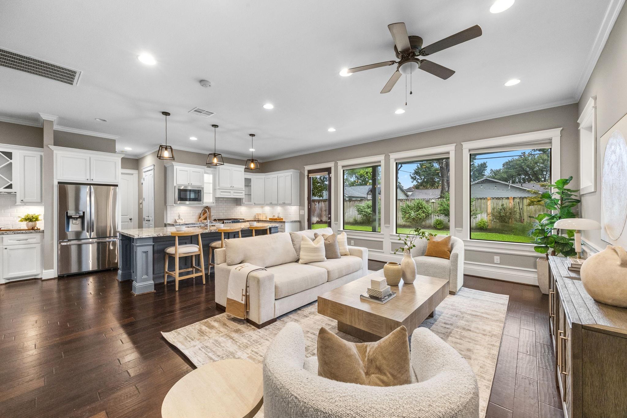 1527 Cheshire Lane