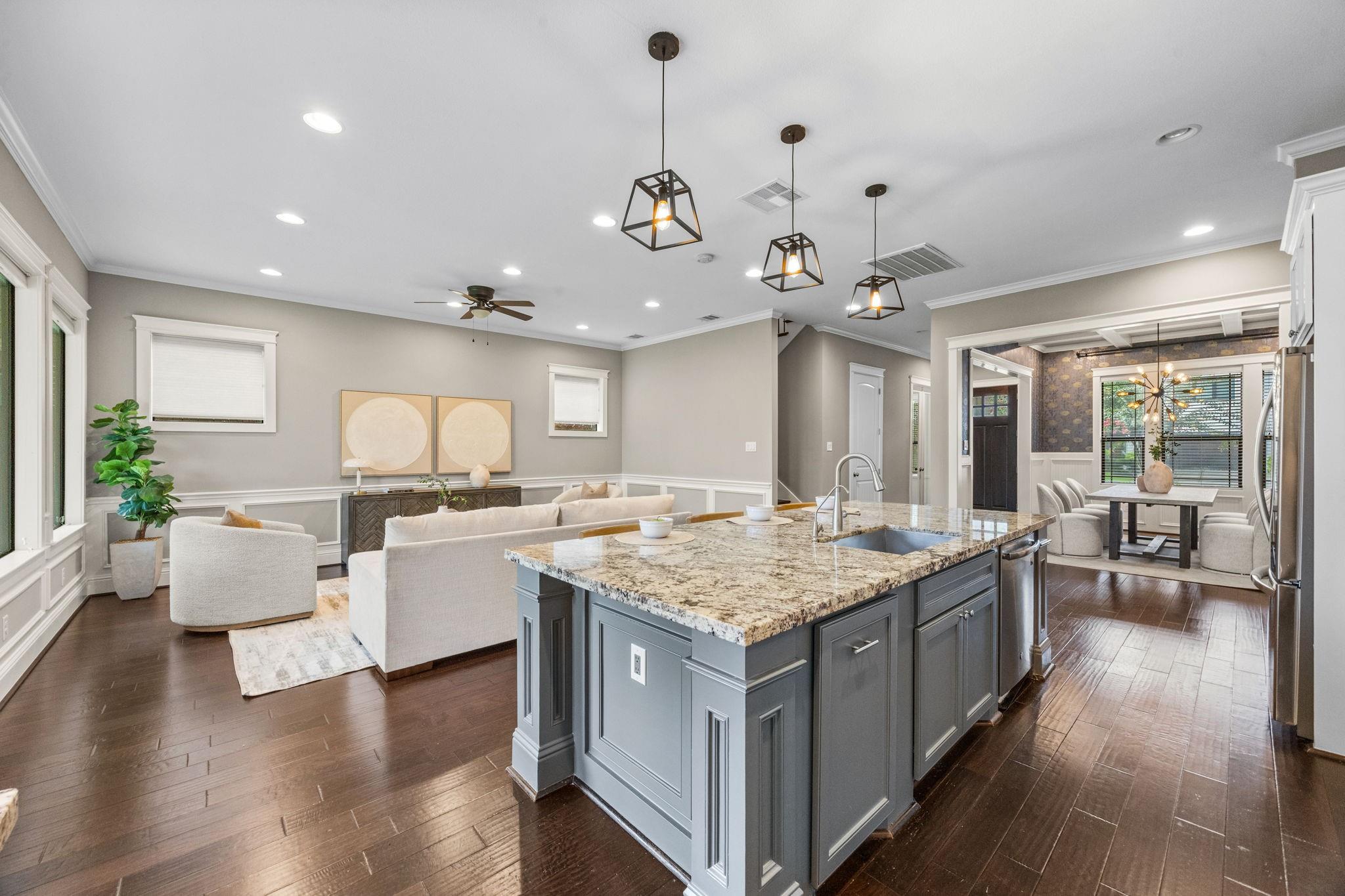 1527 Cheshire Lane