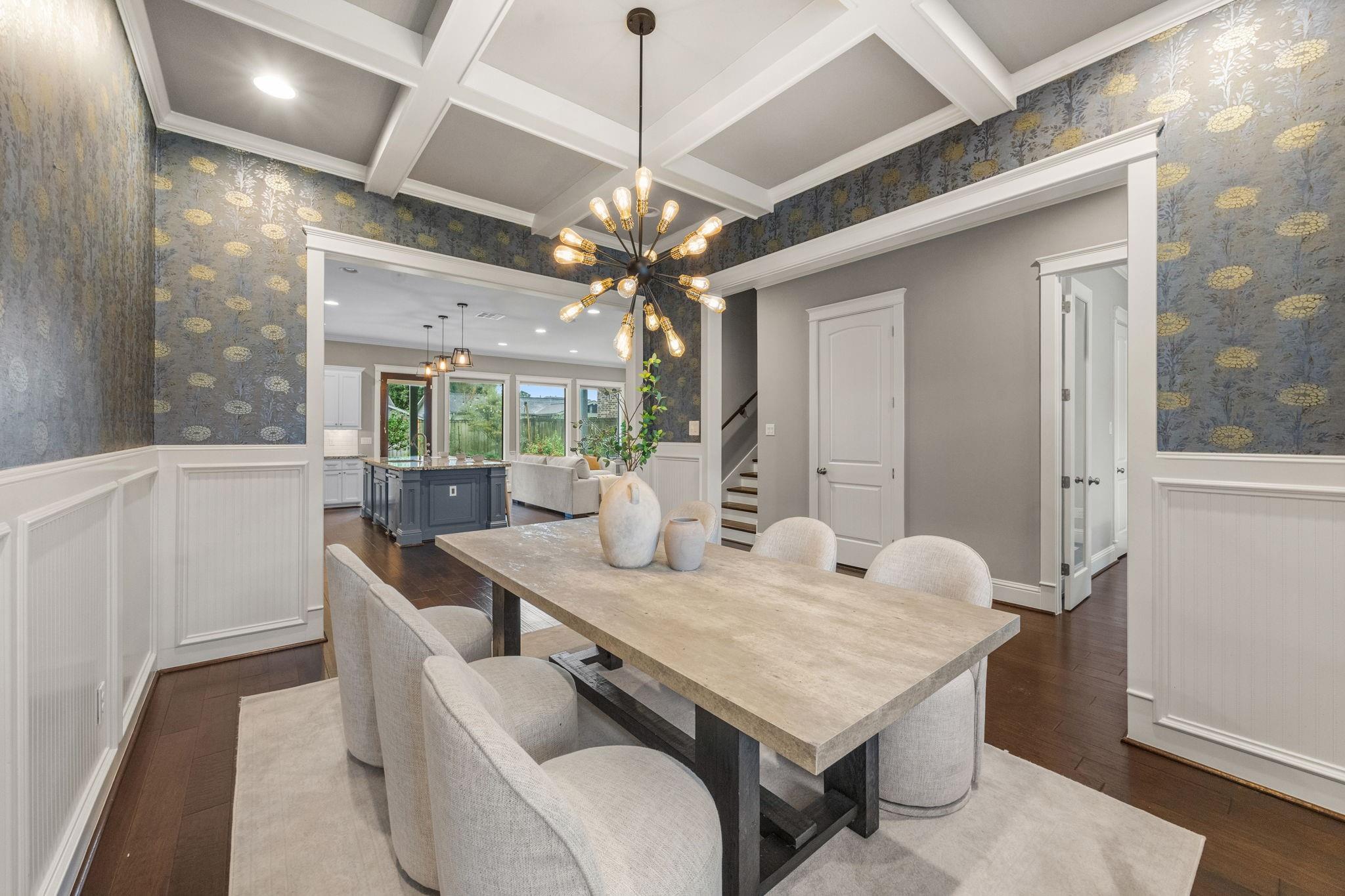 1527 Cheshire Lane
