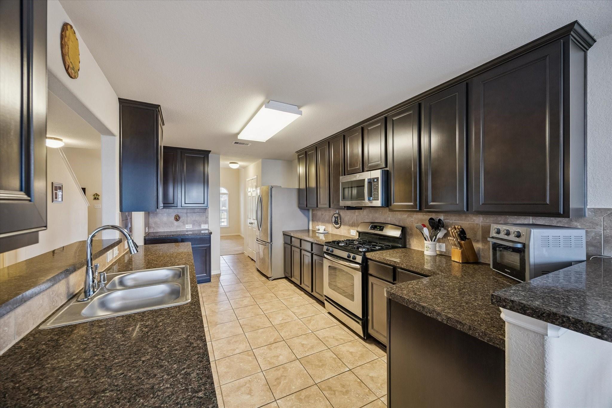 13915 Early Dew Court
