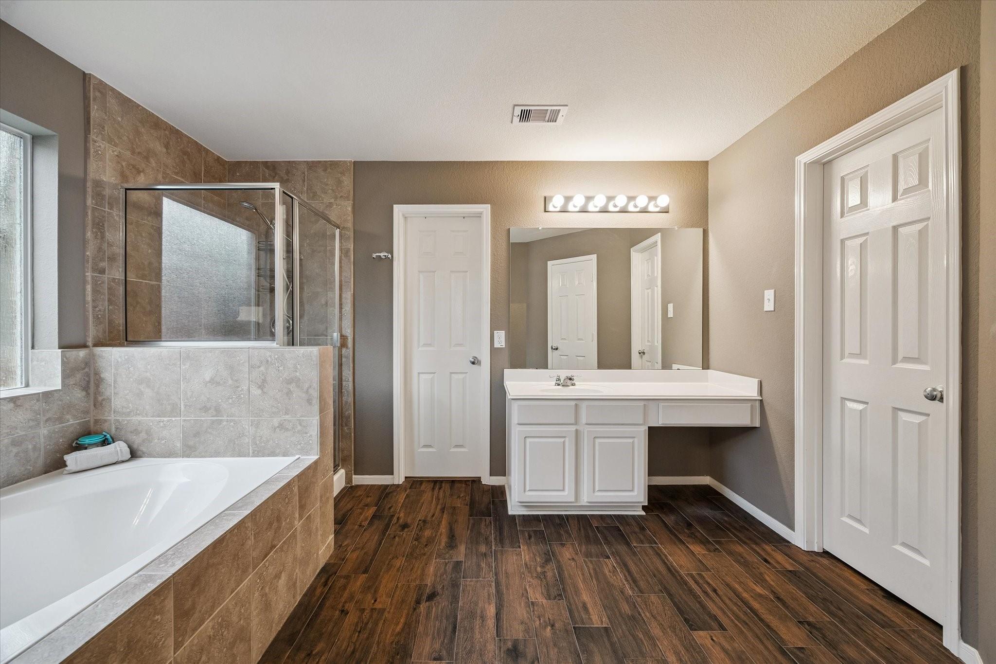 13915 Early Dew Court