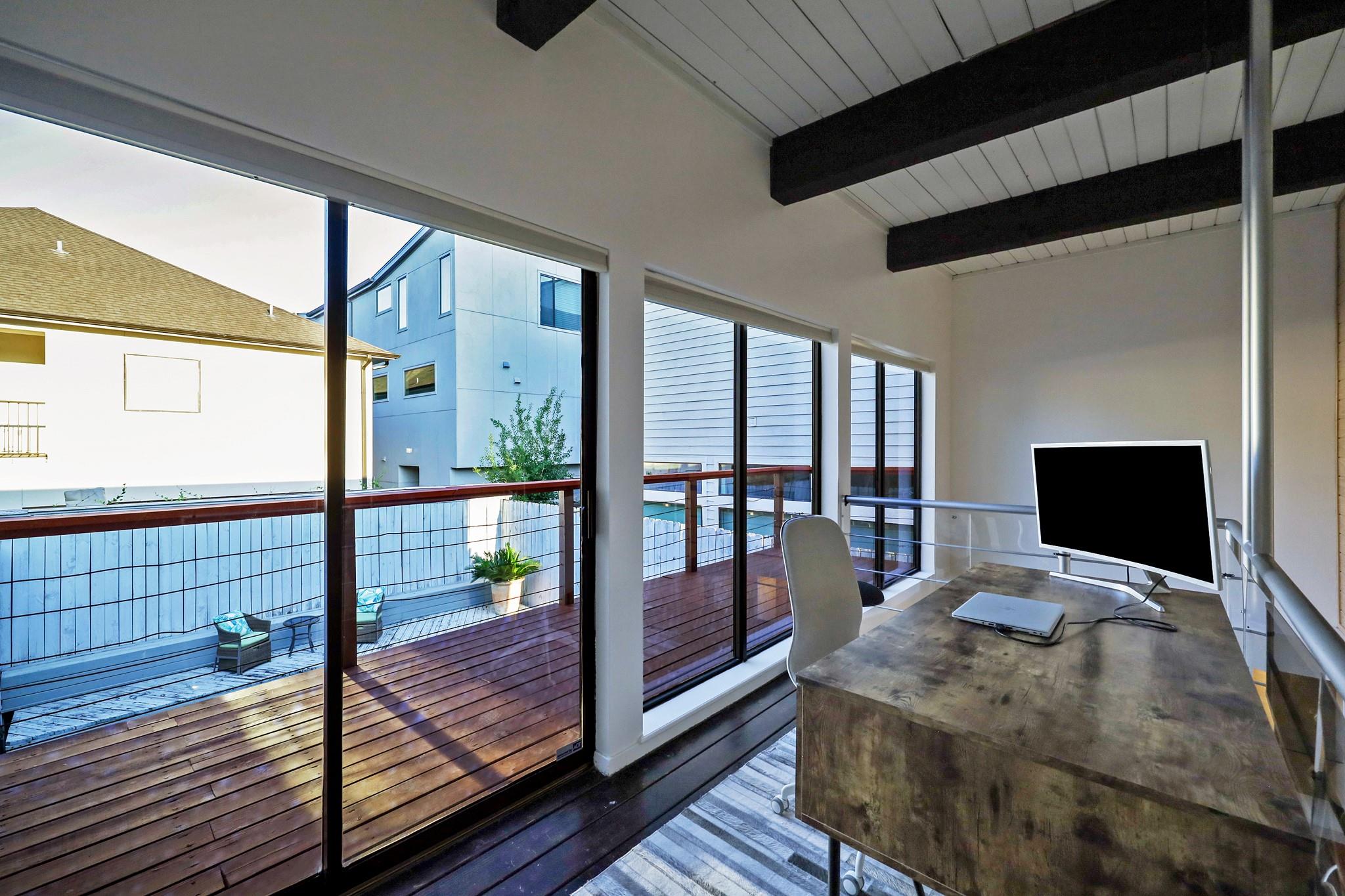 2117 1/2 Hazard Street