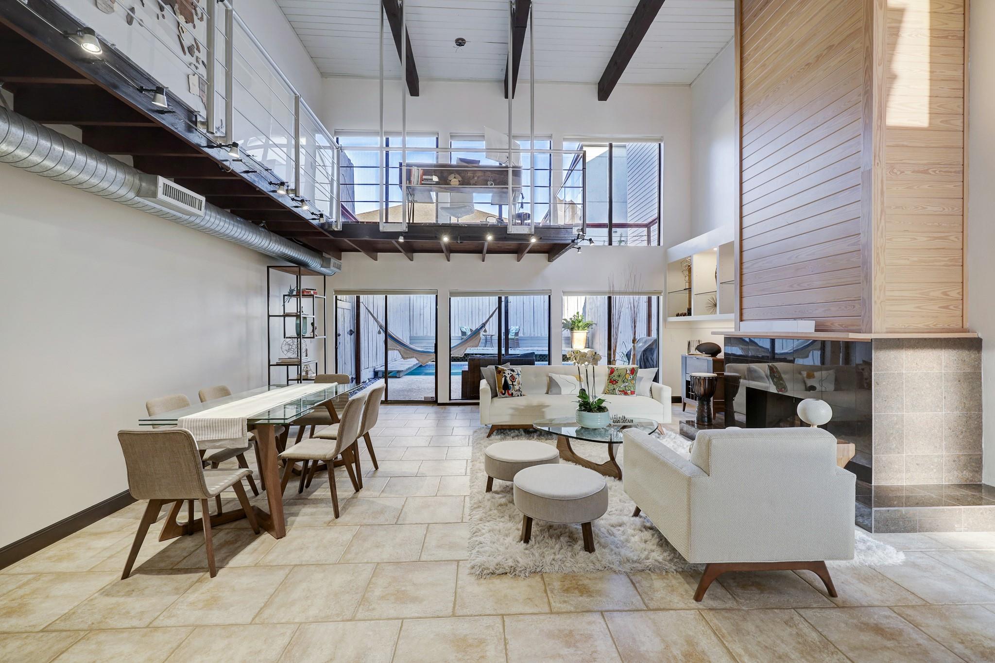 2117 1/2 Hazard Street