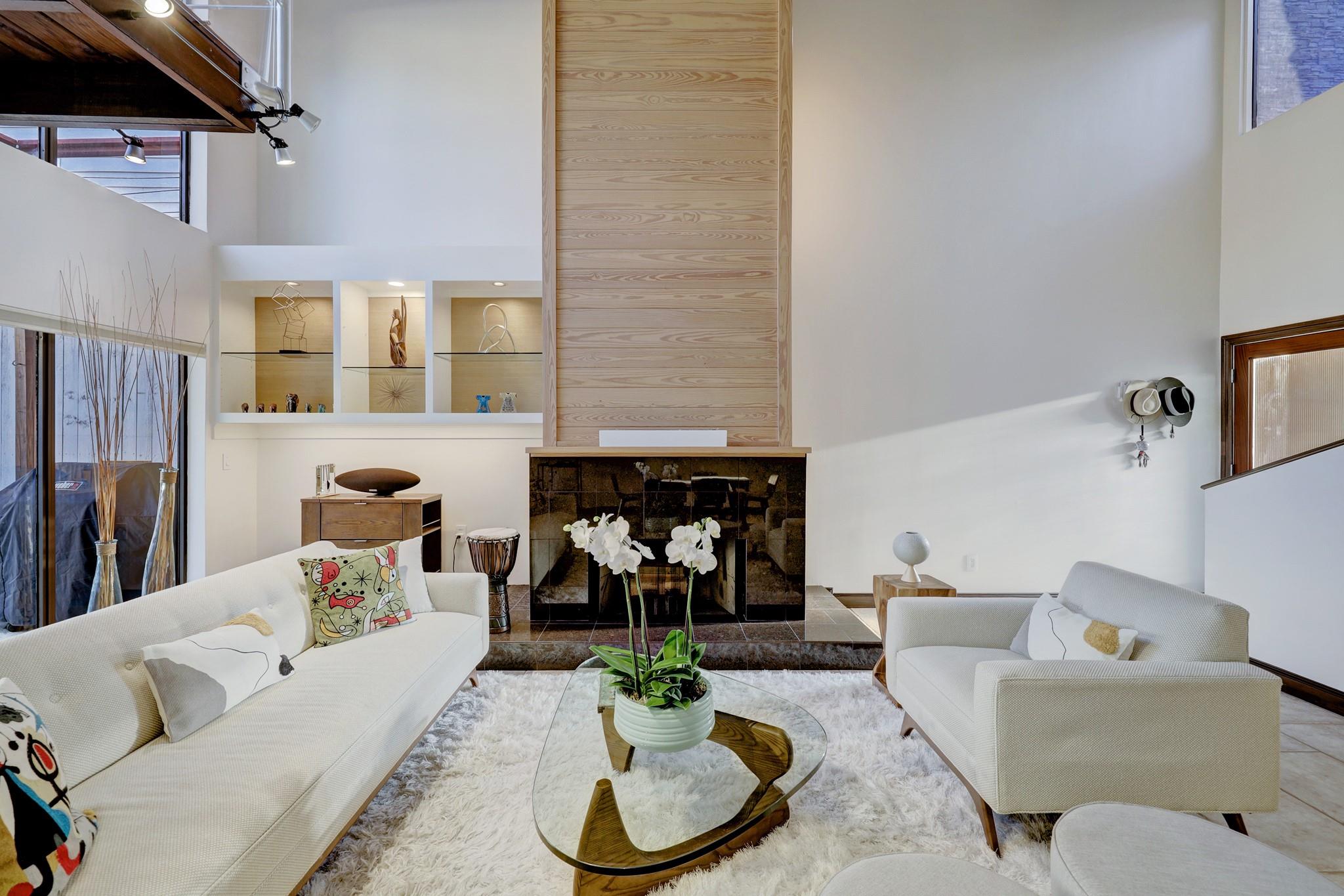 2117 1/2 Hazard Street