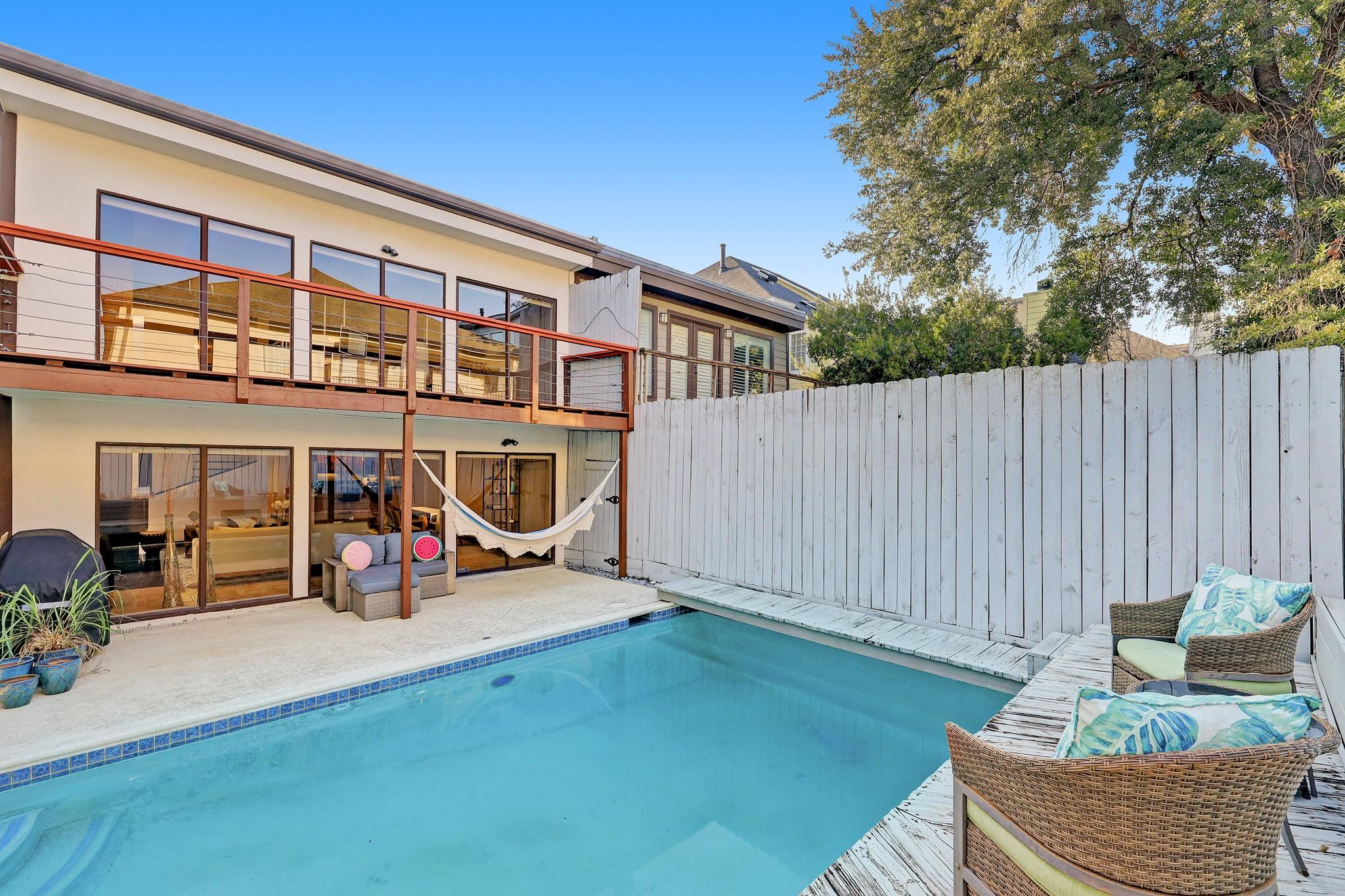 2117 1/2 Hazard Street