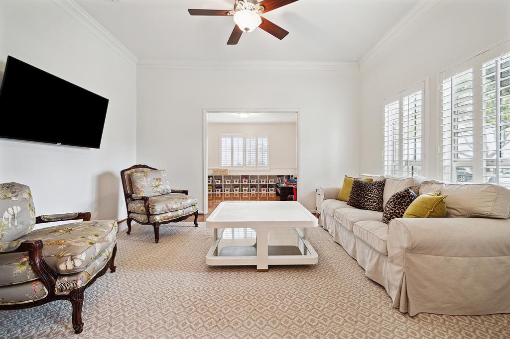 10207 Del Monte Drive