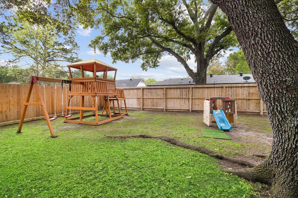 10207 Del Monte Drive