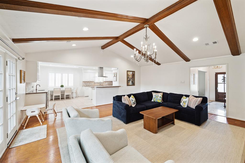 10207 Del Monte Drive