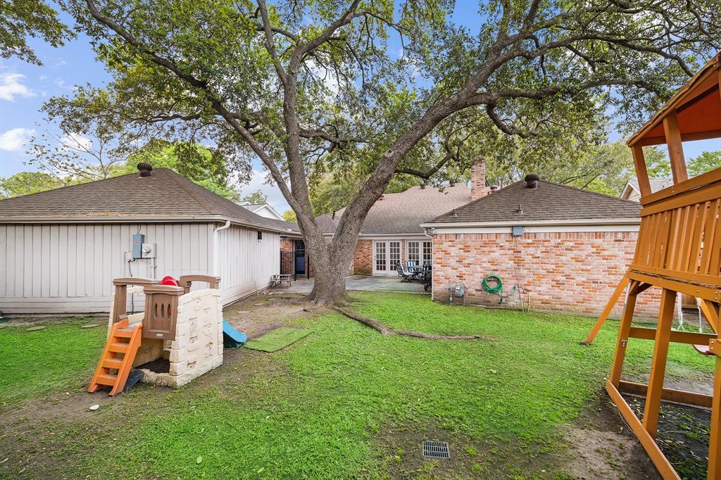 10207 Del Monte Drive
