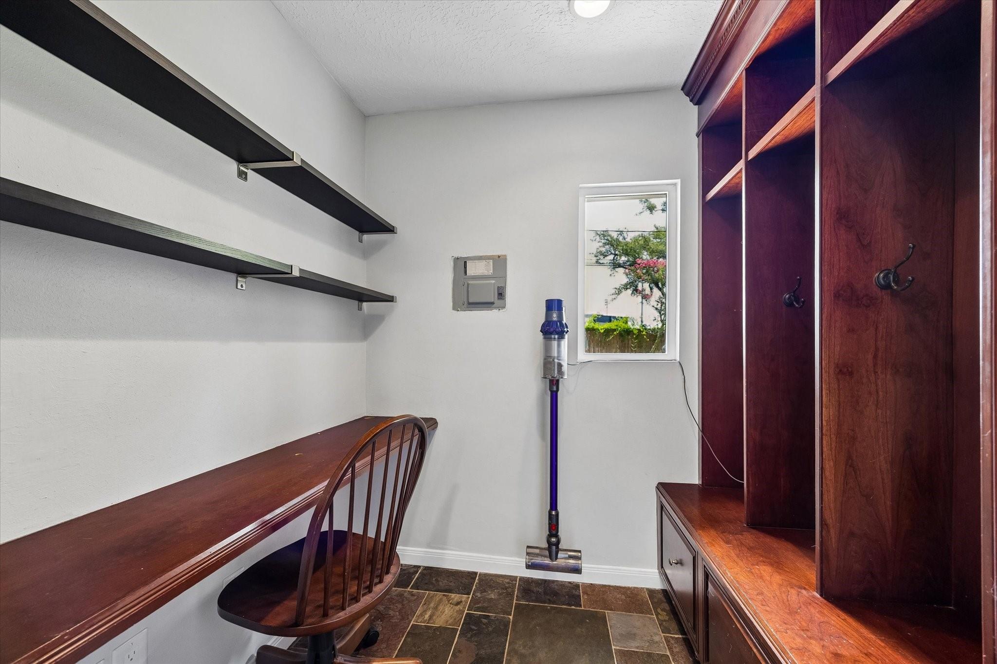 934 Moss Spring Lane