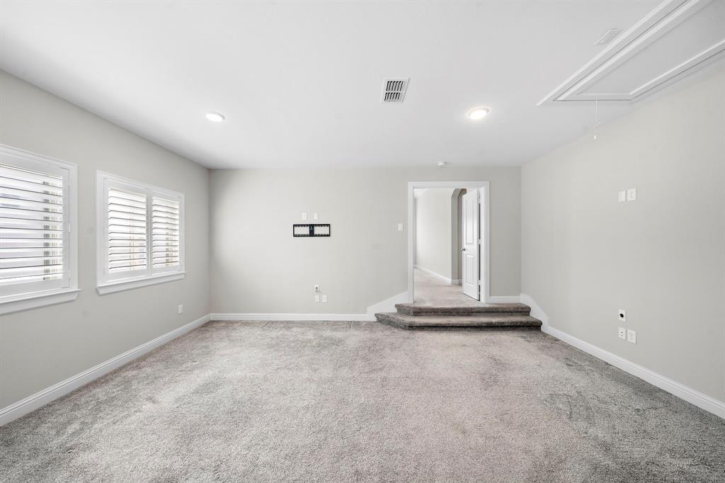 1405 Arkley Way