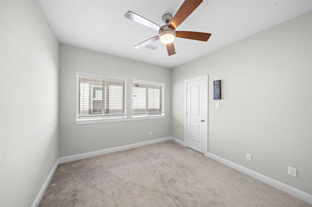 1405 Arkley Way