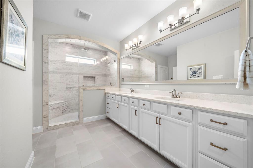 1405 Arkley Way