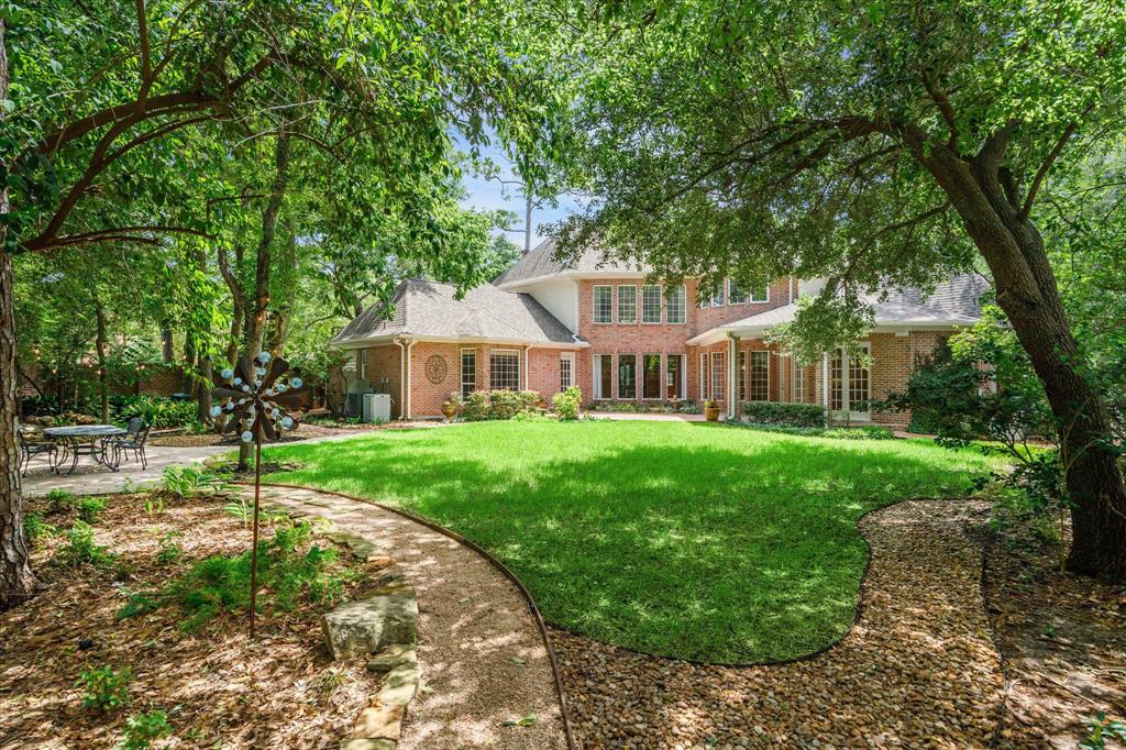 915 Huntington Cove