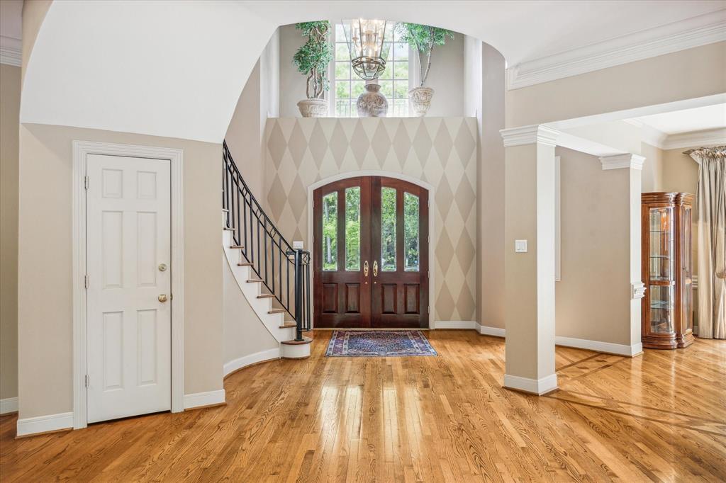 915 Huntington Cove