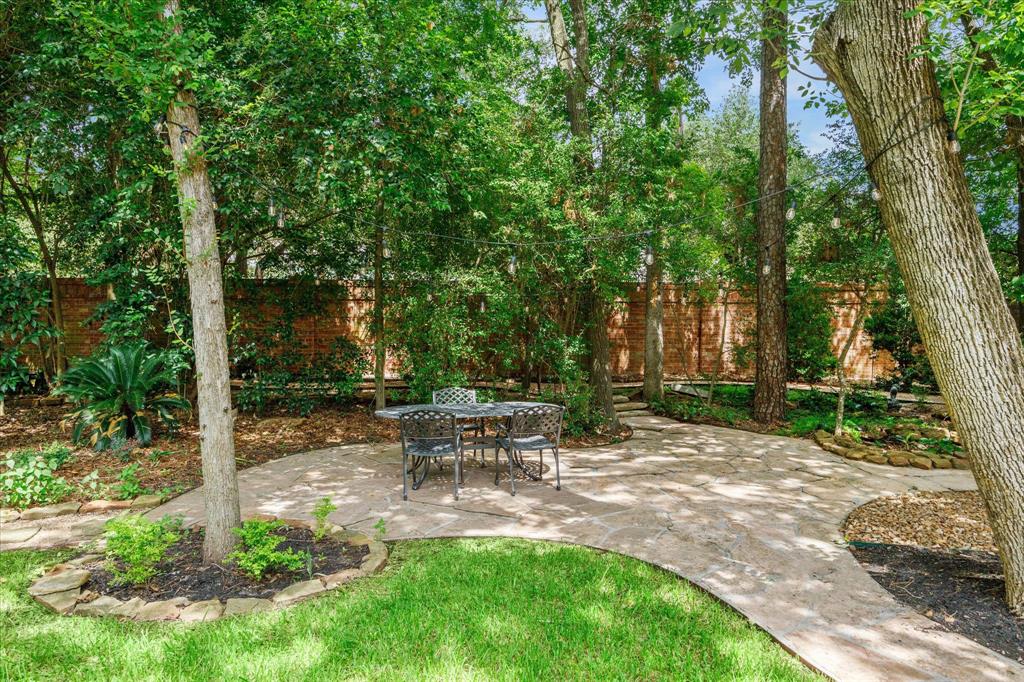 915 Huntington Cove