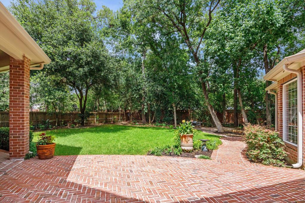 915 Huntington Cove