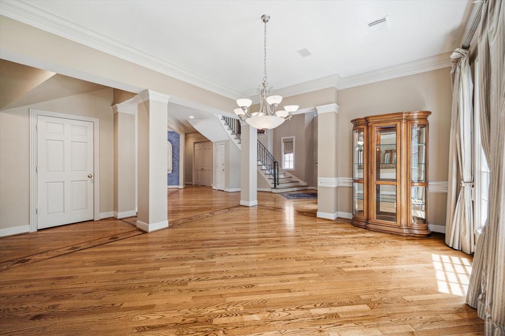 915 Huntington Cove