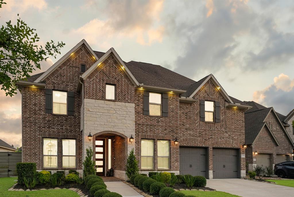 2306 Piney Creek Drive