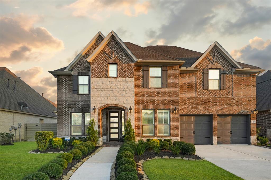 2306 Piney Creek Drive