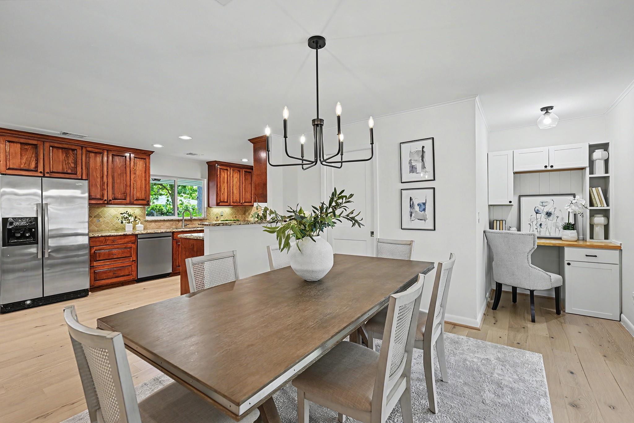 5322 Creekbend Drive