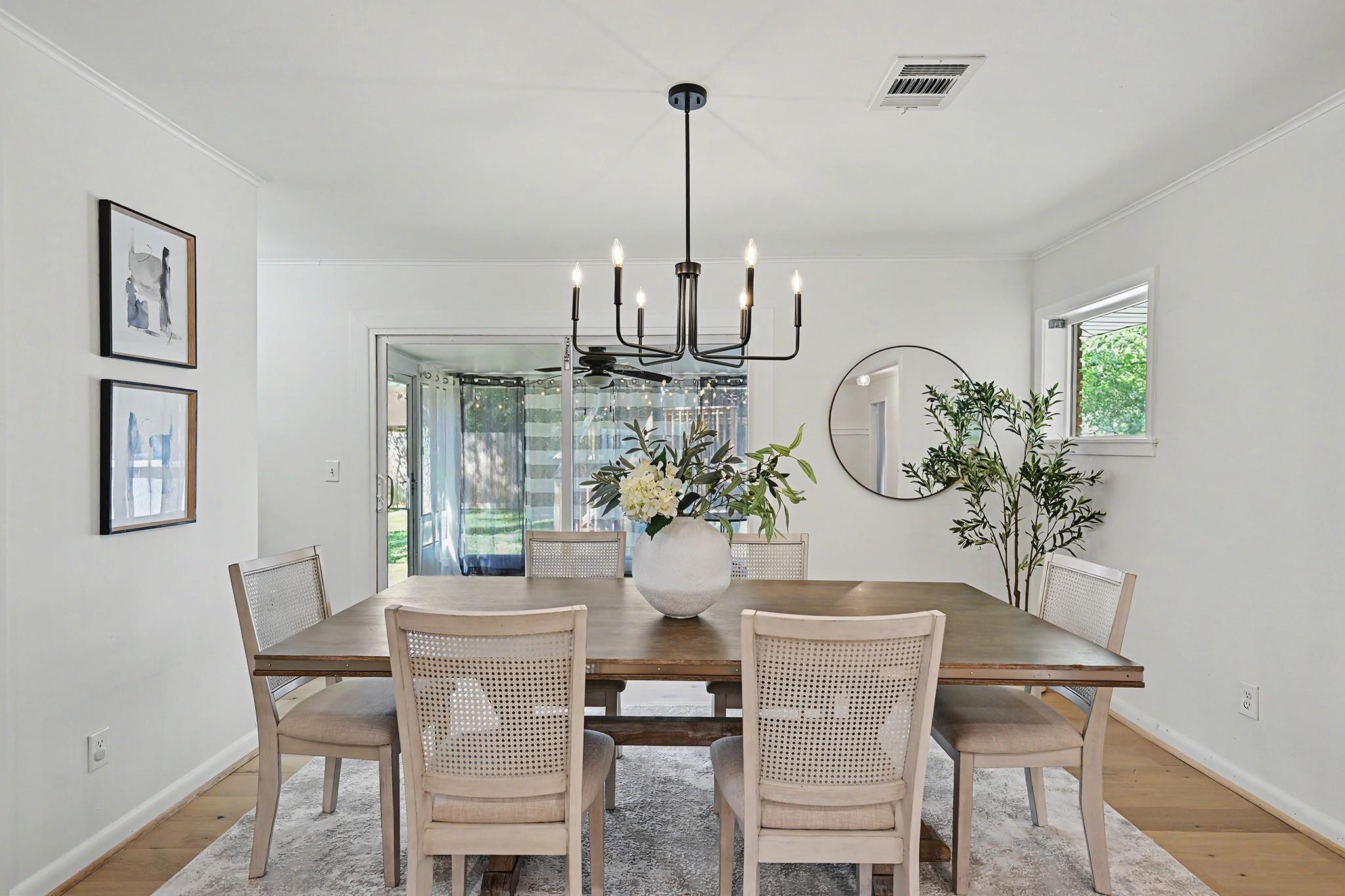5322 Creekbend Drive
