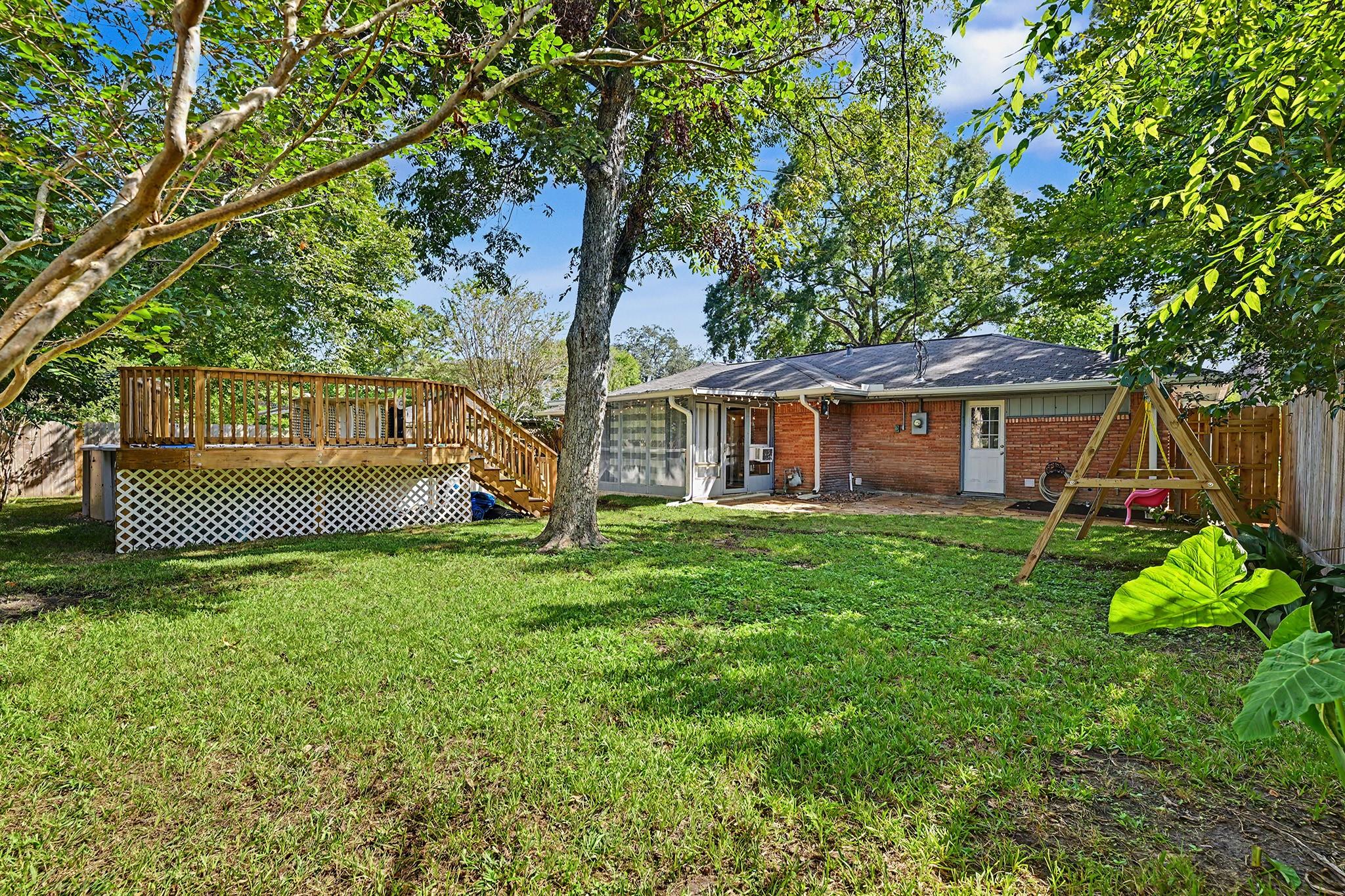 5322 Creekbend Drive