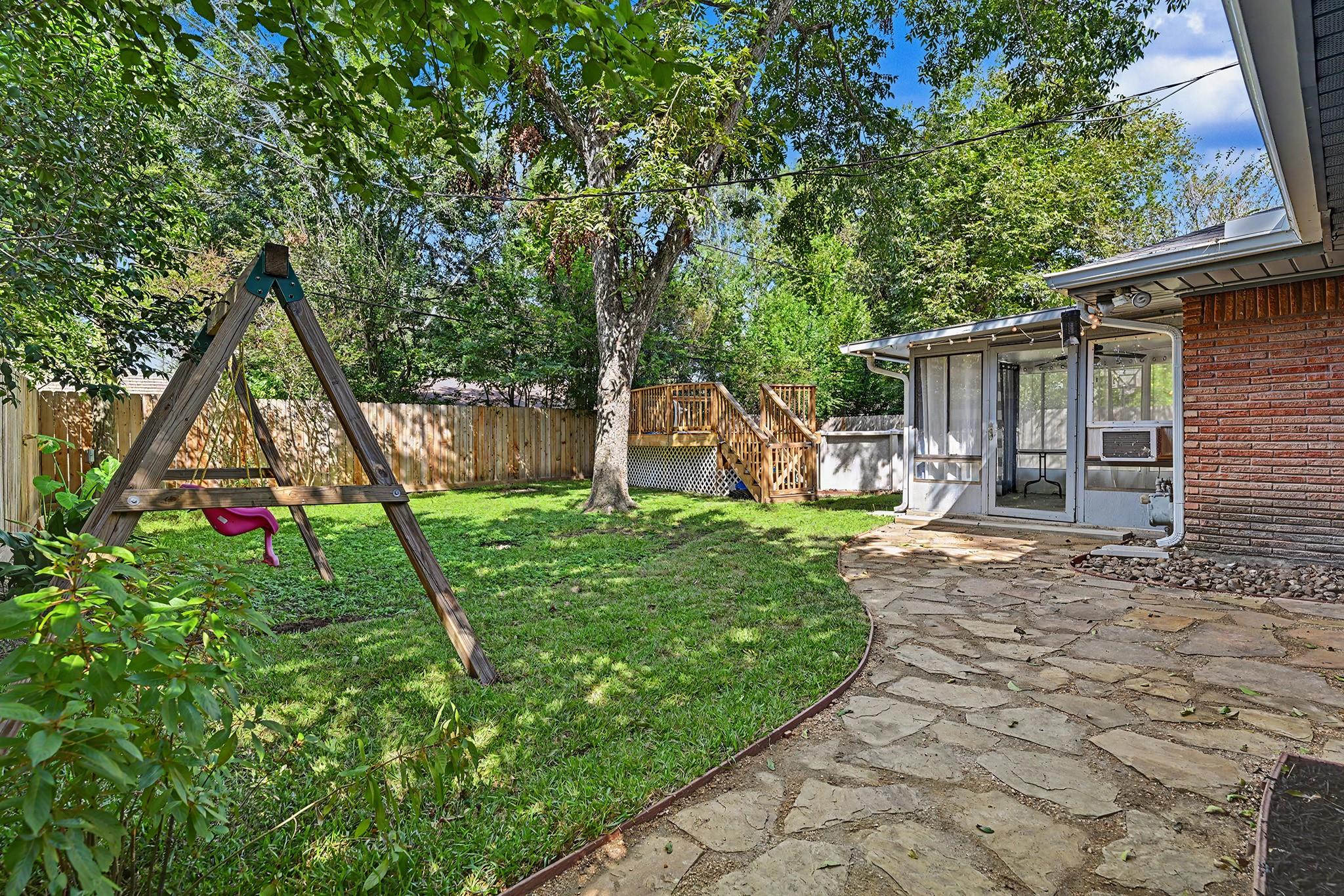 5322 Creekbend Drive