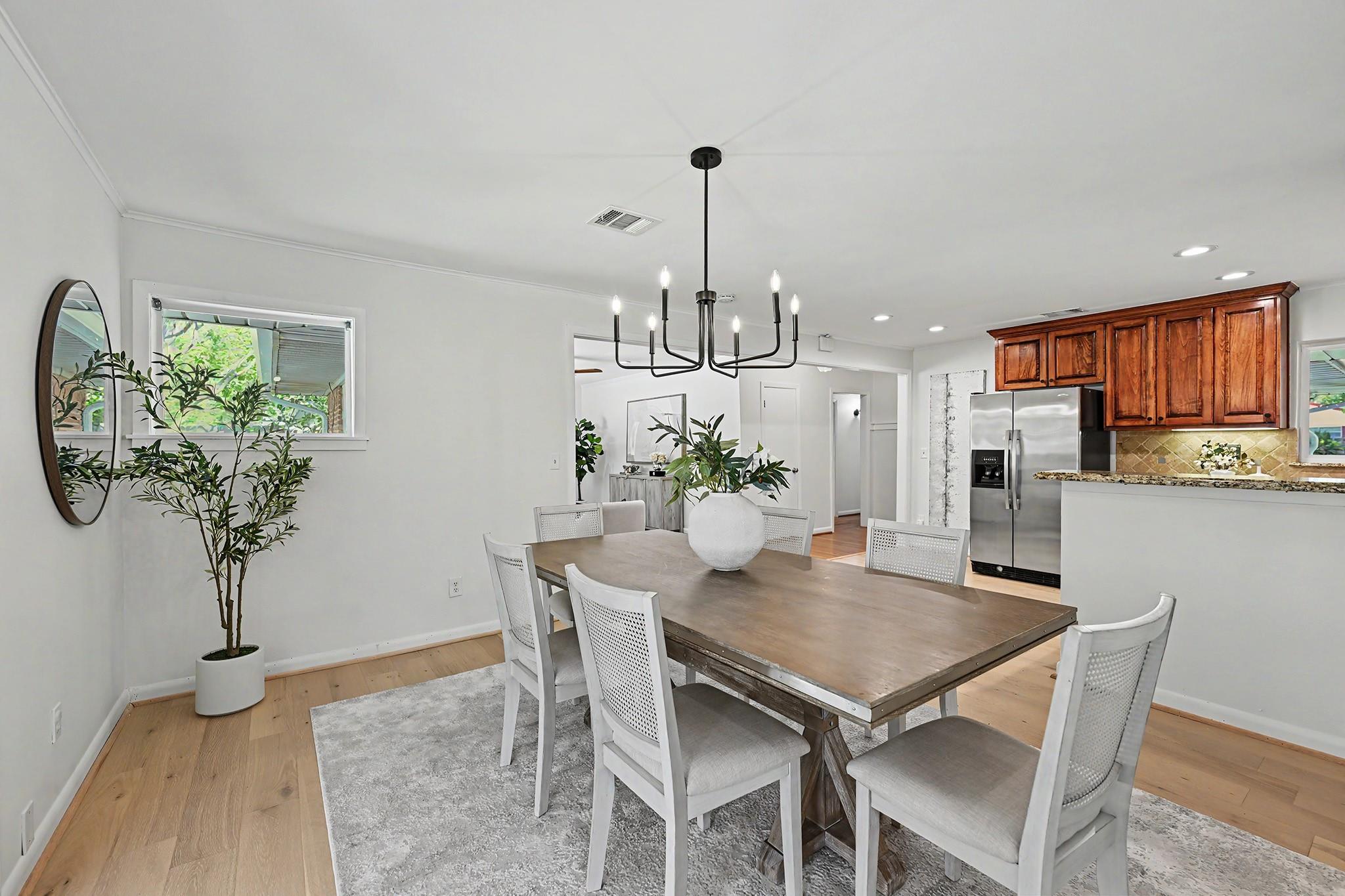 5322 Creekbend Drive