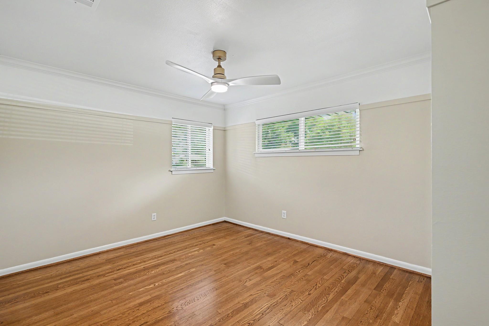 5322 Creekbend Drive