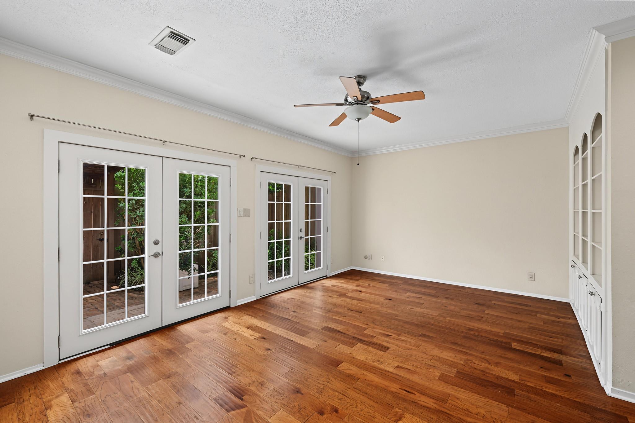 3721 Wakeforest