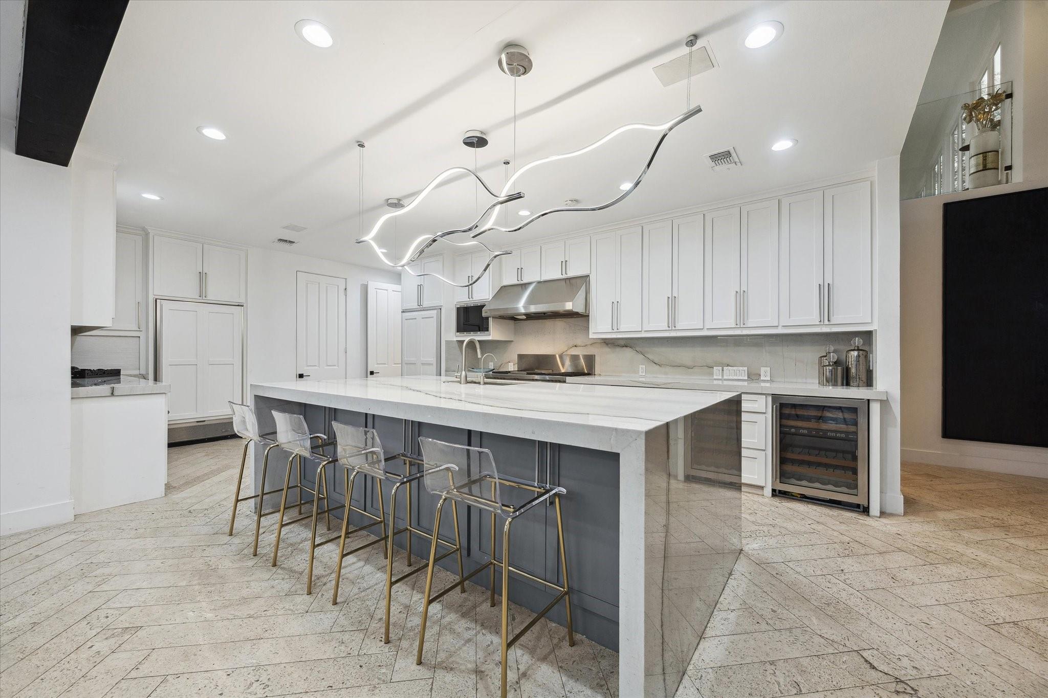 8 E Rivercrest Drive